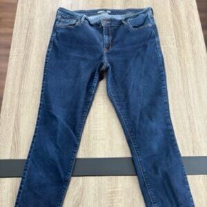 Old Navy Rockstar Super Skinny Jeans – Size 14 (Mid Rise)